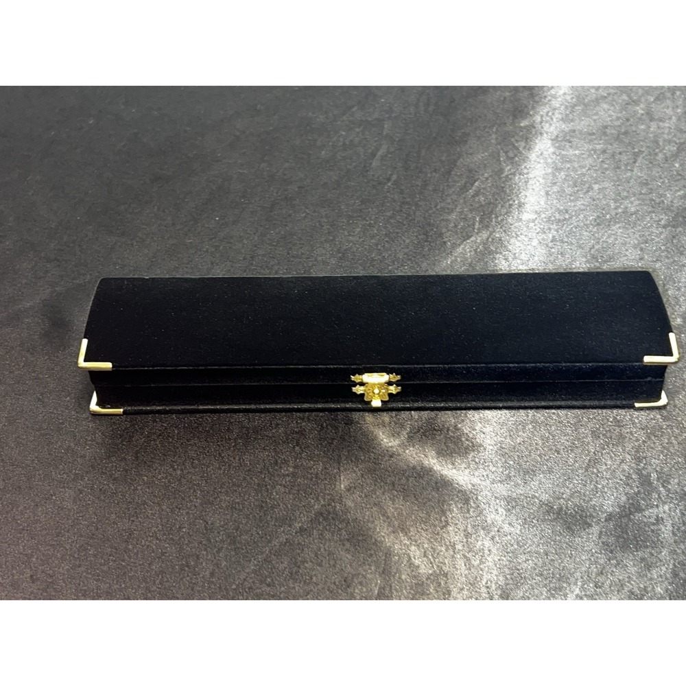 Brand New Black Velvet Bracelet Box – Gold Trim - Picture 4 of 9